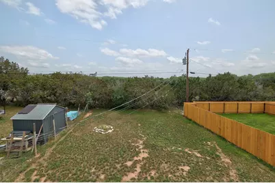 5211 Thunderbird Street #B, Lago Vista, TX 78645 - Photo 16