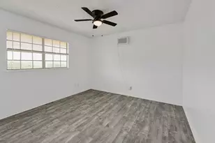 5211 Thunderbird St, Lago Vista, TX 78645 - Photo 10