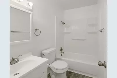 5211 Thunderbird Street #B, Lago Vista, TX 78645 - Photo 12