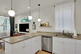 510 Blackson Ave, Austin, TX 78752 - Photo 8