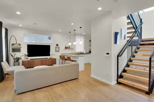 510 Blackson Ave, Austin, TX 78752 - Photo 2