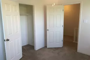 2712 San Pedro St, Austin, TX 78705 - Photo 2