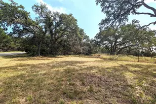 12600 Trail Driver St, Austin, TX 78737 - Photo 14