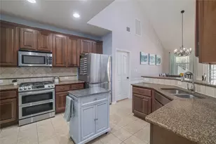 11009 Cherisse Dr, Austin, TX 78739 - Photo 14