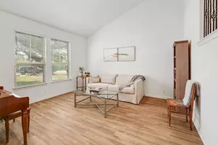 300 Grosseto Ln, Georgetown, TX 78628 - Photo 14