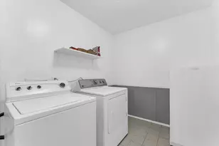 261 Oakview Cir, Waco, TX 76705 - Photo 18