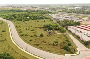 1503 N Burleson St, Kyle, TX 78640 - Photo 4