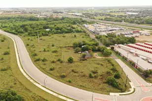 1503 N Burleson St, Kyle, TX 78640 - Photo 4