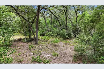 731 Stokes Street, Rockdale, TX 76567 - Photo 2
