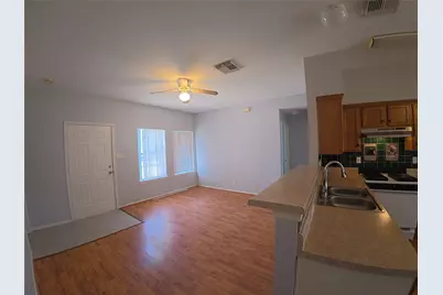 305 China Cove, Elgin, TX 78621 - Photo 6