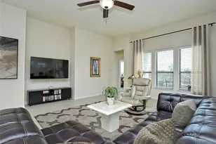 912 Paseo de Castana Wy, Leander, TX 78641 - Photo 32