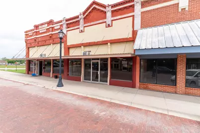 108 E Clark Street, Bartlett, TX 76511 - Photo 4
