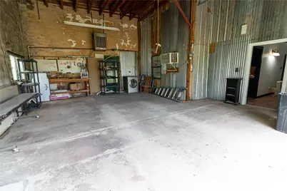 108 E Clark Street, Bartlett, TX 76511 - Photo 22