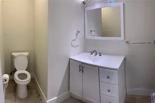 1412 Vargas Rd, Austin, TX 78741 - Photo 4