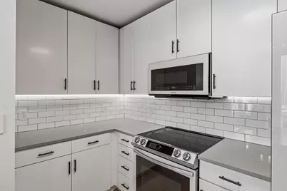 360 Nueces Street #1114, Austin, TX 78701 - Photo 10