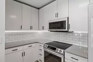 360 Nueces St, Austin, TX 78701 - Photo 10