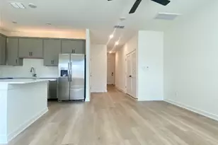 700 Horseshoe Dr, Leander, TX 78641 - Photo 4