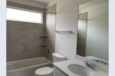 101 Lancia Street, Hutto, TX 78634 - Photo 20