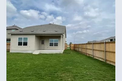 101 Lancia Street, Hutto, TX 78634 - Photo 32
