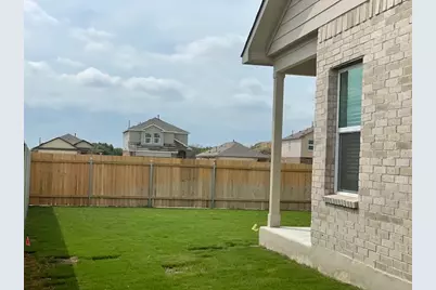 101 Lancia Street, Hutto, TX 78634 - Photo 28