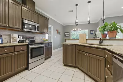 21457 Lakefront Drive, Lago Vista, TX 78645 - Photo 10