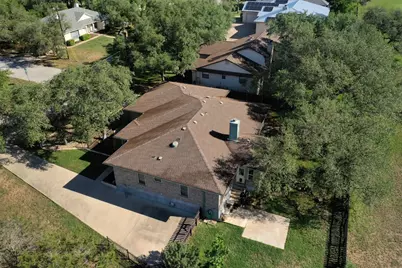 21457 Lakefront Drive, Lago Vista, TX 78645 - Photo 20
