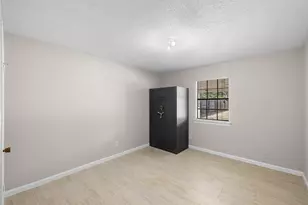 1081 Pr 7023 Prairie, Elgin, TX 78621 - Photo 26