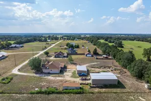 1081 Pr 7023 Prairie, Elgin, TX 78621 - Photo 30