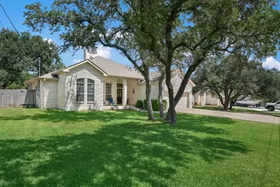 408 Cargill Drive, Spicewood, TX 78669 - Photo 2