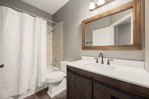 4805 Louis Ave, Austin, TX 78721 - Photo 14