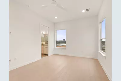 6819 Wolfcreek Pass #17, Austin, TX 78749 - Photo 20