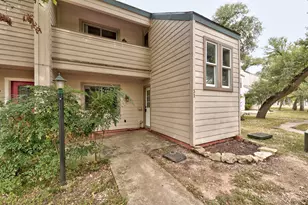 31 Marina Cir, Wimberley, TX 78676 - Photo 2