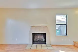 8806 Springmail Cir, Austin, TX 78729 - Photo 6