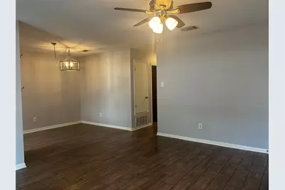 501 Texas Avenue, Round Rock, TX 78664 - Photo 8