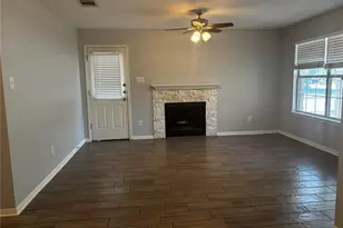 501 Texas Ave, Round Rock, TX 78664 - Photo 6