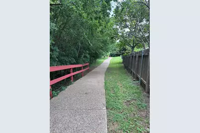 11600 Parkfield Drive, Austin, TX 78758 - Photo 36