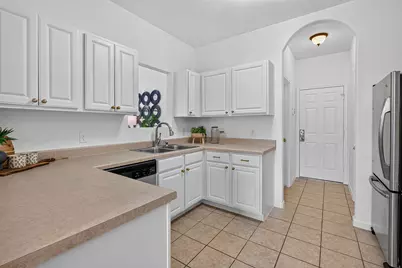 2522 Magin Meadow Drive, Austin, TX 78744 - Photo 10