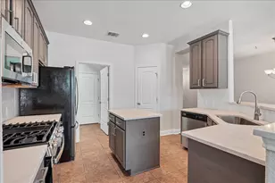 114 Aria Rdg, Lakeway, TX 78738 - Photo 8