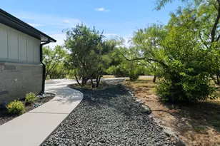 103 Westcreek Dr, Bertram, TX 78605 - Photo 4