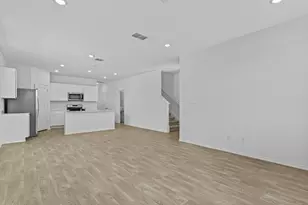 325 Santo Domingo Rd, Bastrop, TX 78602 - Photo 16