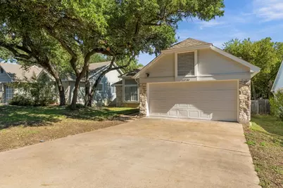 12735 Magnolia Mound Trail, Austin, TX 78727 - Photo 2