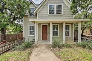 2013 Peoples St, Austin, TX 78702 - Photo 2