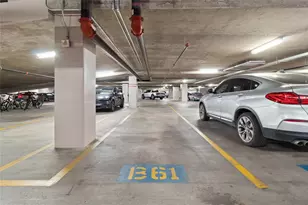 555 E 5th St, Austin, TX 78701 - Photo 30