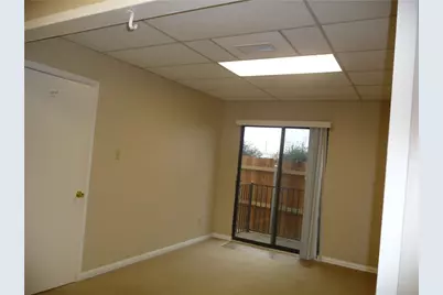 13740 N Highway 183 Highway #Q-4, Austin, TX 78750 - Photo 16