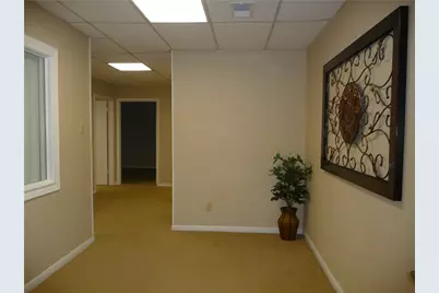 13740 N Highway 183 Highway #Q-4, Austin, TX 78750 - Photo 4