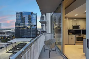 360 Nueces St, Austin, TX 78701 - Photo 8