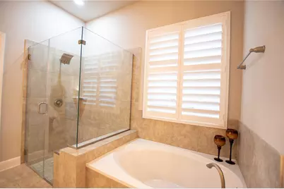 22521 Rock Wren Road, Spicewood, TX 78669 - Photo 10