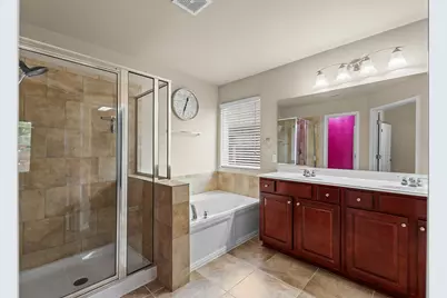 1729 Hidden Springs Path, Round Rock, TX 78665 - Photo 16