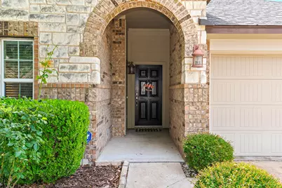 1729 Hidden Springs Path, Round Rock, TX 78665 - Photo 4