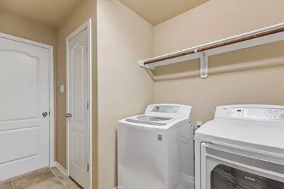 1729 Hidden Springs Path, Round Rock, TX 78665 - Photo 24